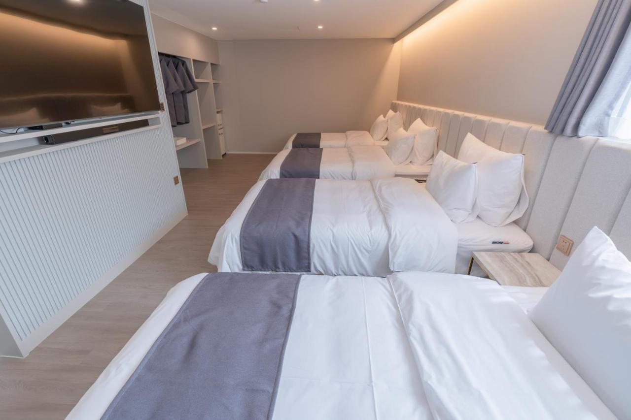 Denbasta Central Hotel Seomyeon Busan Dış mekan fotoğraf