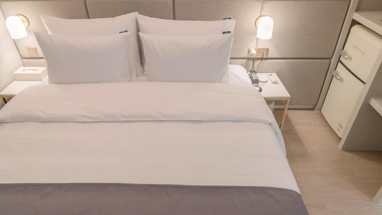 Denbasta Central Hotel Seomyeon Busan Dış mekan fotoğraf