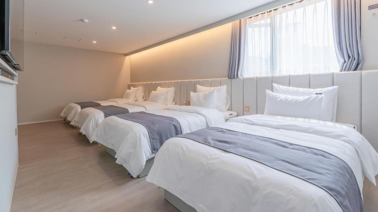 Denbasta Central Hotel Seomyeon Busan Dış mekan fotoğraf