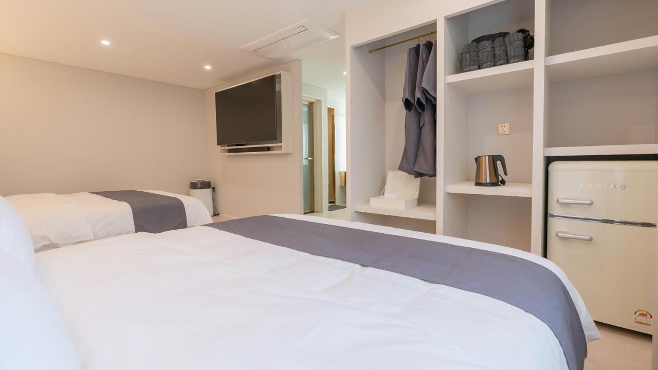 Denbasta Central Hotel Seomyeon Busan Dış mekan fotoğraf